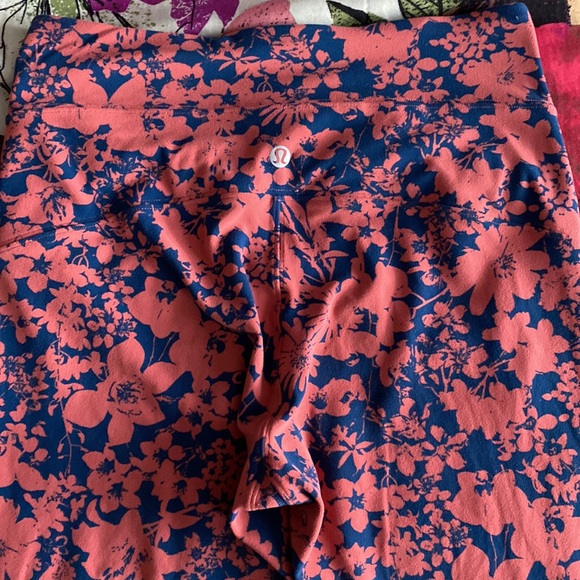 Lululemon All You Do Crop - Picture 6 of 11